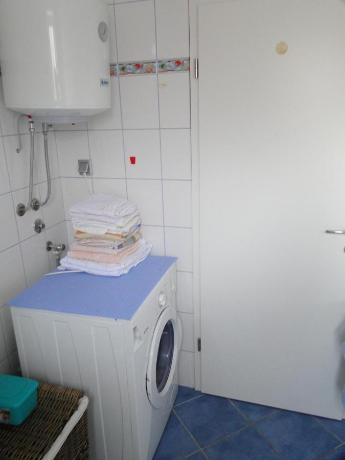 Vito & Rocco Apartment Malinska Chambre photo