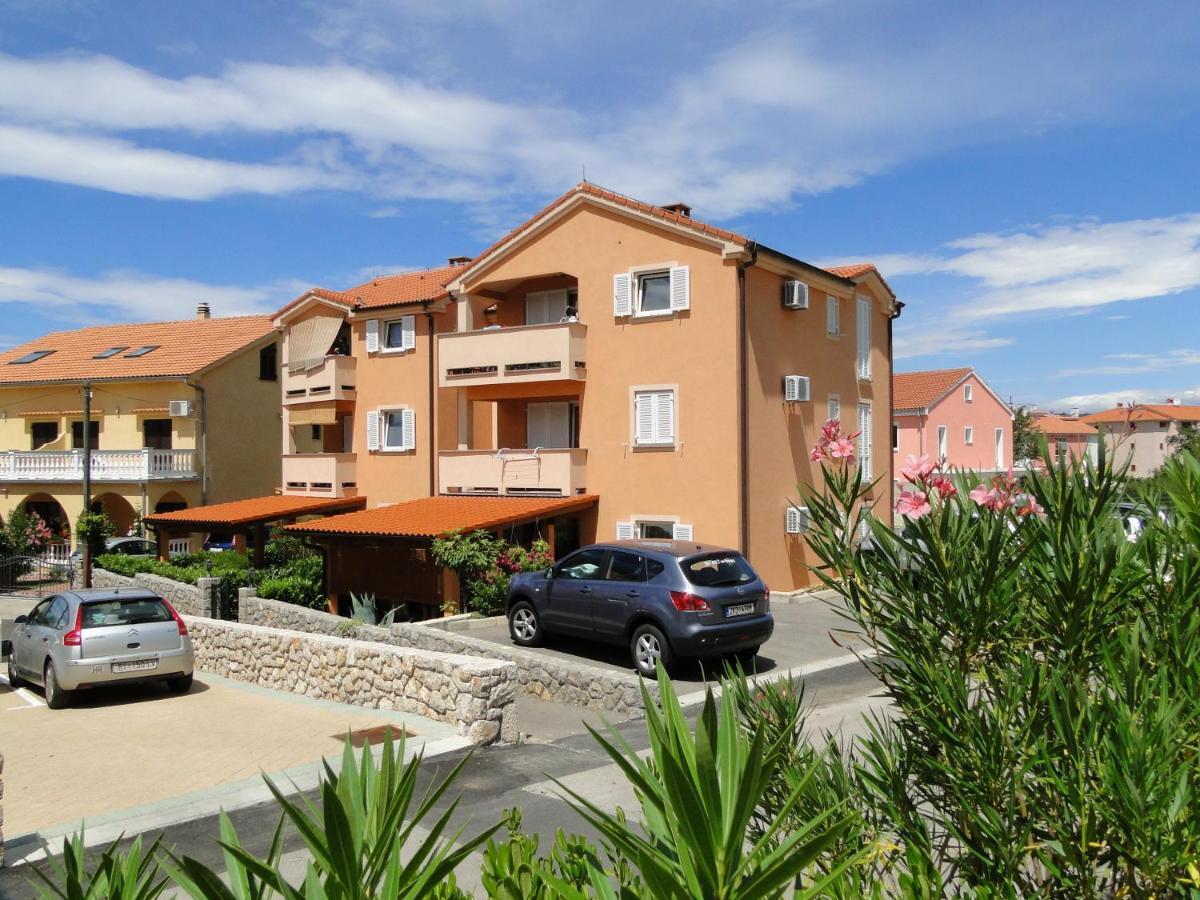 Vito & Rocco Apartment Malinska Chambre photo